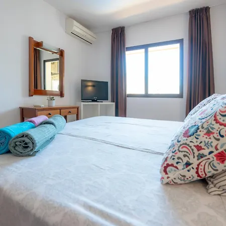 Apartment Ronda Iv - Location *